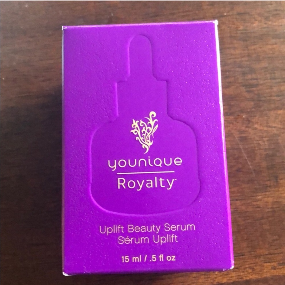 Younique uplift serum